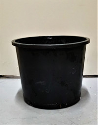 Big Plant Pots （H: 30cm x D; 37cm）