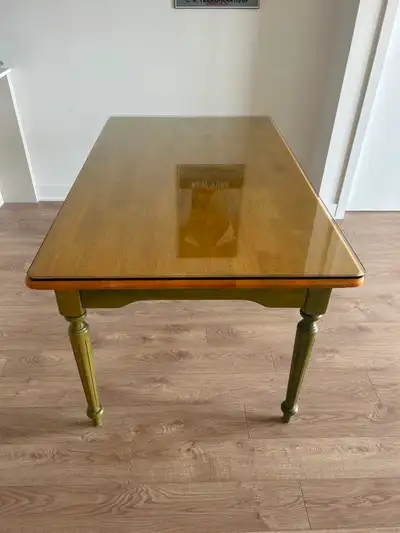 Table en bois deux tons, View more