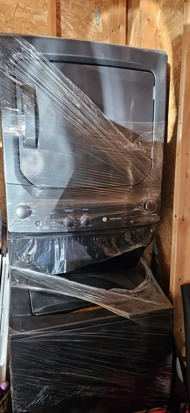 GE Washer Dryer Combo in Washers & Dryers in Markham / York Region - Image 8