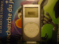 1st generation apple ipod silver 4gb good collection piece
