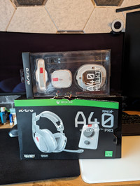 ASTRO Gaming A40 TR Headset - White with Mod kit 