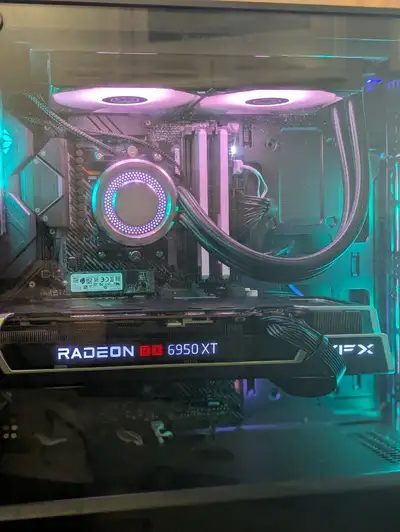Specs: • CPU: AMD Ryzen 7 5800X3D – Top-tier for gaming • GPU: Radeon RX 6950 XT 16GB – Excellent fo...