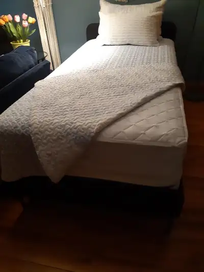 IKEA lit simple & matelas/twin bed & mattress, View more