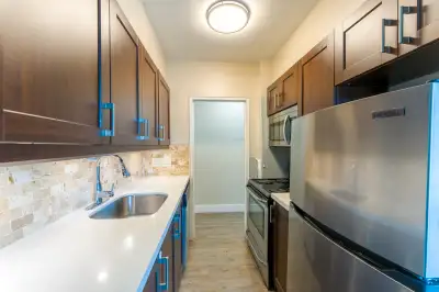 $1700 1 Bedroom Apartment HAMILTON