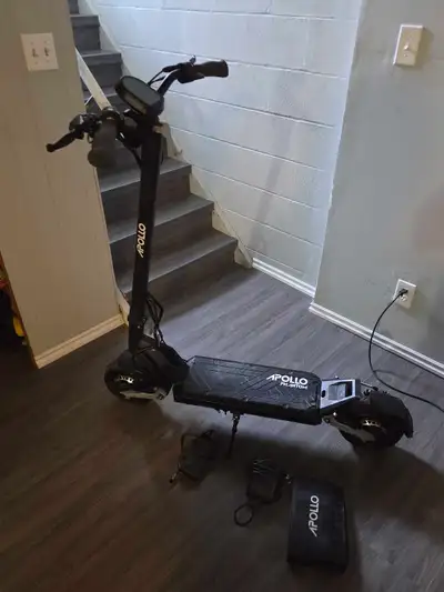 Apollo Phantom V4X performance Scooter, View more