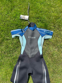 Ladies size med brand new with tags wetsuit 