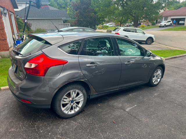 2012 Ford Focus 5 door 5 speed. in Cars & Trucks in Kitchener / Waterloo - Image 3