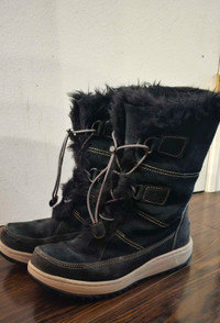 Sperry Women's Waterproof Winter Boots Size 6