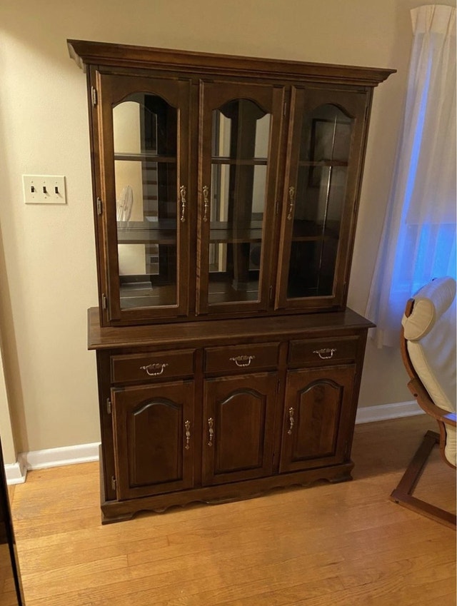 Buffet and hutch Hutches & Display Ottawa Kijiji