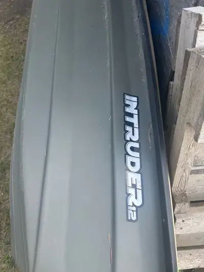 12’ Intruder Jon boat with 40lbs thrust Minn Kota trolling motor. Comes with cover, battery, paddles...