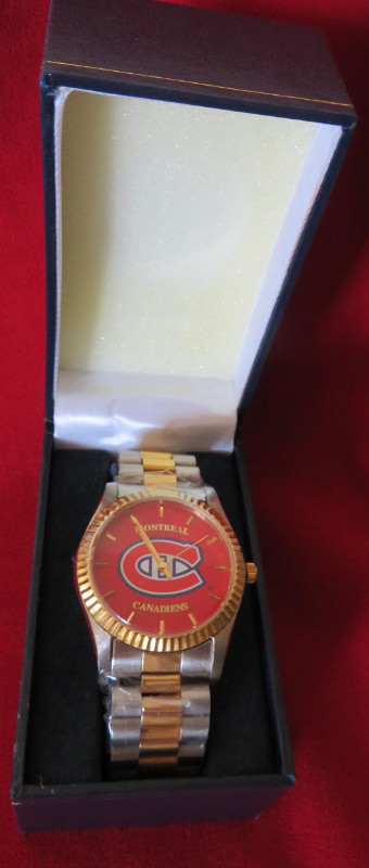 Men’s Montreal Canadiens Team NHL Watch Bradford Exchange in Jewellery & Watches in Edmonton - Image 2