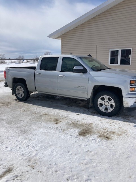 2015 Chev Silverado True North Edition in Cars & Trucks in Winnipeg - Image 2