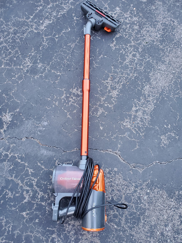 iwoly V600 Stick Vacuum Cleaner in Vacuums in Mississauga / Peel Region - Image 2