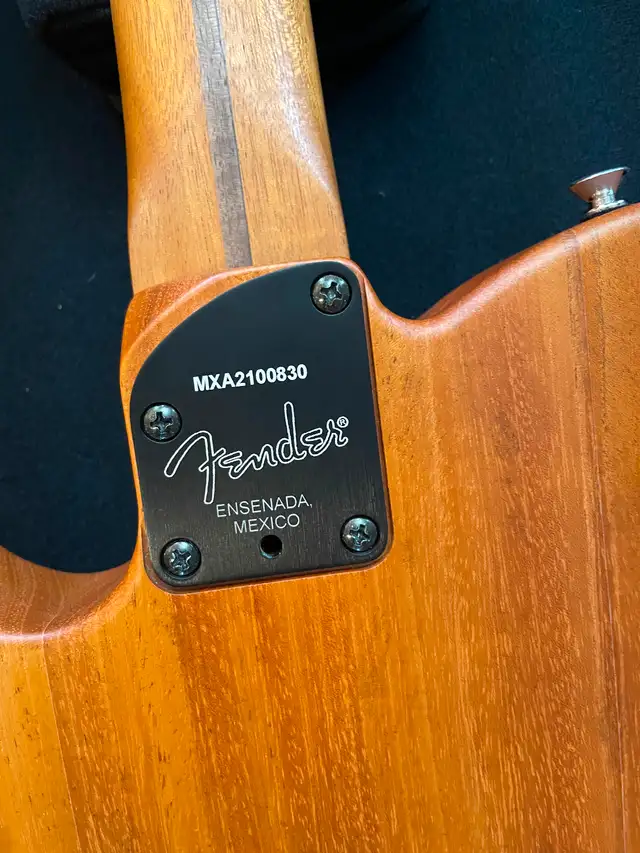 Fender Acoustasonic Player Telecaster in Guitars in Strathcona County - Image 6