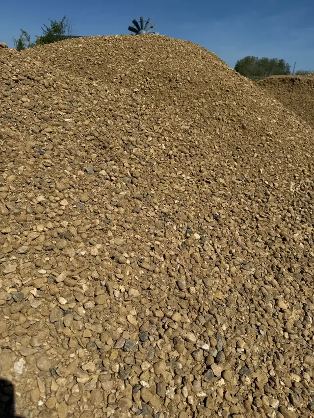 Road crush, sand,  Clay , Rocks sale62863275285379121
