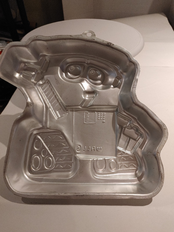 Wilton Cake Pans in Hobbies & Crafts in Kitchener / Waterloo - Image 2