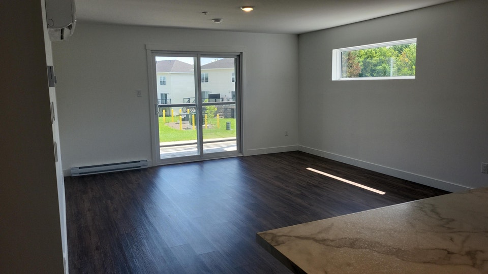 1 bedroom In Southwood Park with a large balcony to enjoy 3