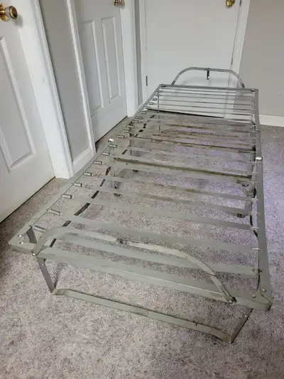 -75 X 31'' Portable Folding Bed Frame -Rollaway Bed Guest Bed with Sturdy Metal Frame & Wheels -Wher...