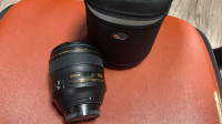 Nikon AF-S NIKKOR 85mm f/1.4G Lens - like new