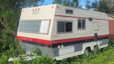 1978 24' travel trailer. Good fridge, microwave, air-conditioning unit. Electrical works, tires are...