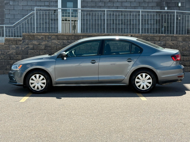  FOR SALE: 2017 Volkswagen Jetta 1.4 TSI Trendline in Cars & Trucks in Calgary