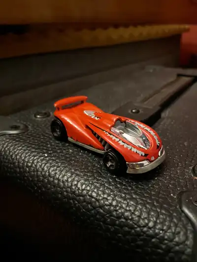 2000 Hot Wheels SPEED SHARK - 2001 Collector No. 148 Red/Grey/Ch, View more