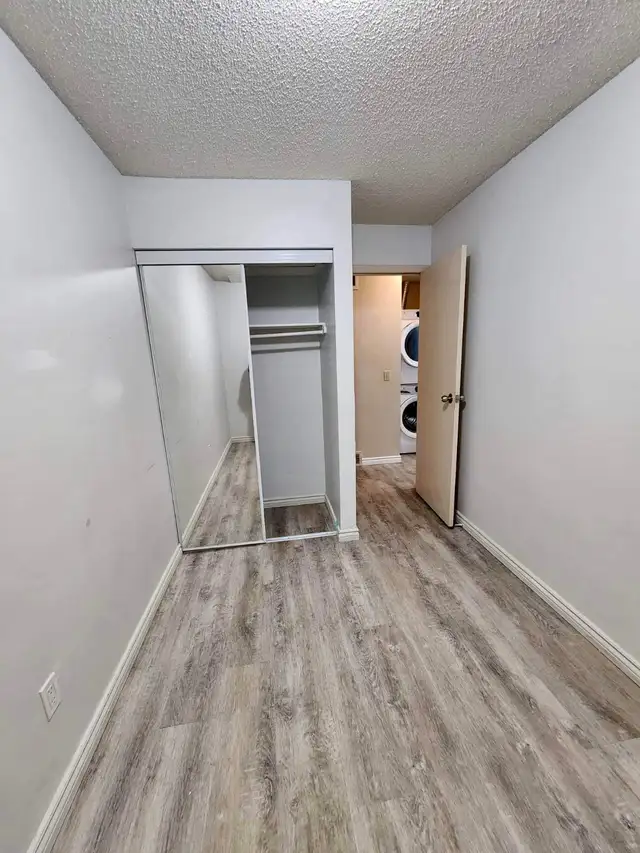For Rent !! in Other in Calgary - Image 4