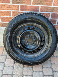 Set of 4 All Season Tires on steel rims - 195/65 R15
