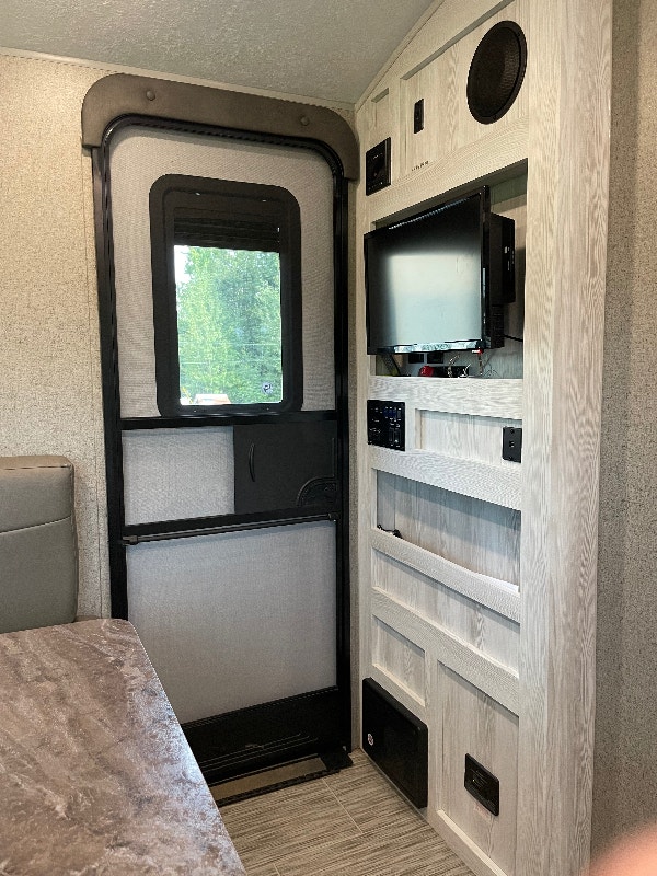 Travel trailer / Roulotte Rockwood GeoPro 16bh Travel Trailers