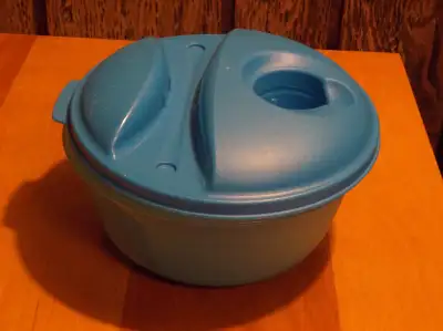 TUPPERWARE 1,5L 1700-8, View more