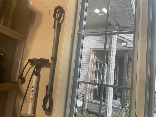 THULE BIKE ADAPTER in Frames & Parts in Ottawa - Image 2