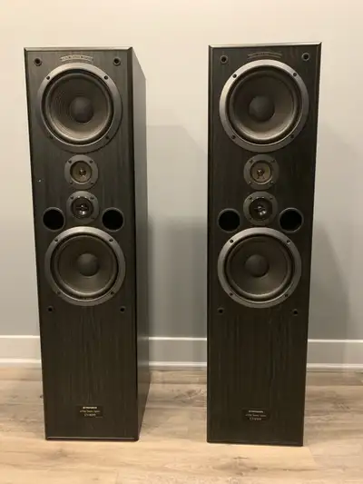 Pioneer 4-Way Twin Woofer Speakers CS-J825B, View more