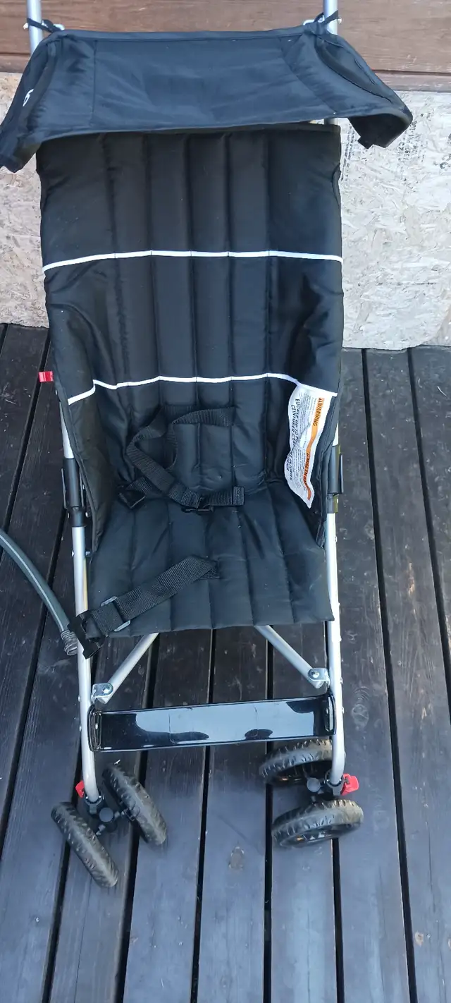 infant stroller in Strollers, Carriers & Car Seats in Ottawa - Image 4
