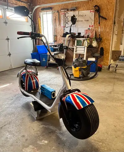 Selling an awesome Fat tire E-Scooter. This thing is a blast to ride perfect for Provincial Park cam...