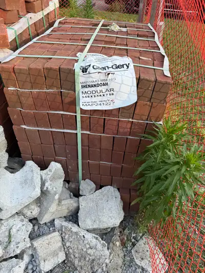 Premium Glen-Gery Brick – 2 Skids (1,060 Bricks Total), View more