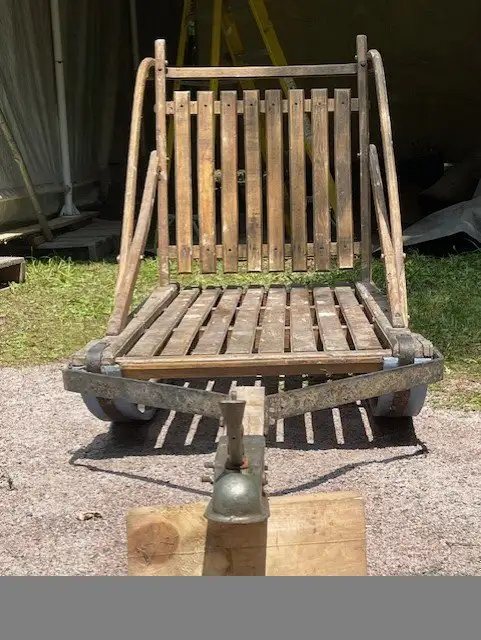 Traineau en bois de 64 pouces avec ski en téflon in Fishing, Camping & Outdoors in Saguenay - Image 5