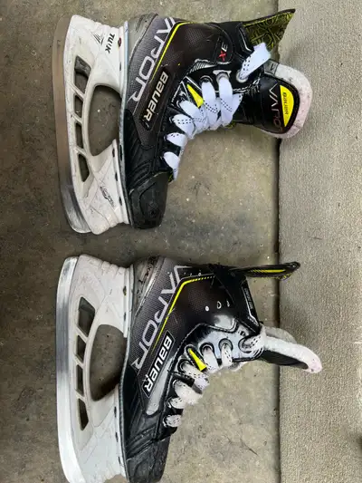 Bauer Vapor Size 1.5 EE Hockey Skates, View more