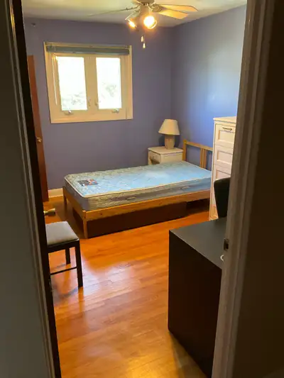Alta Vista South - $670/m + Shared Utilities for a Furnished Single Bedroom & Shared Common Areas 24...
