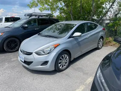 **** SOLD AS-IS **** **** AIR BAG LIGHT ON **** Single owner no Accidents, Lady driven. Selling on B...