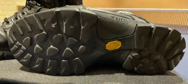 Motorcycle Accessories :Jackets, leather chaps, boots ,etc in Other in Markham / York Region - Image 5