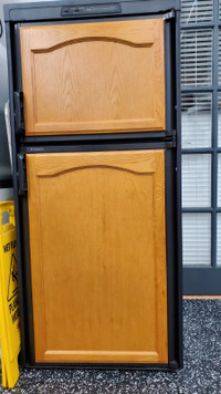 refrigerateur Dometic DM2652
