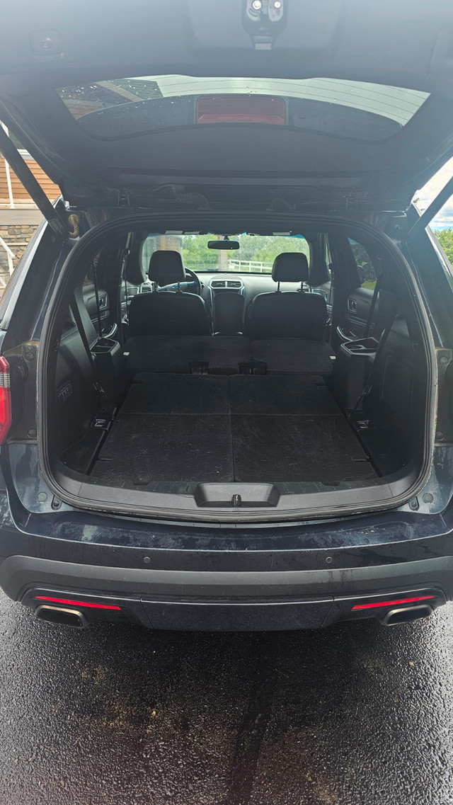 2017 Ford Explorer Sport in Cars & Trucks in Calgary - Image 3