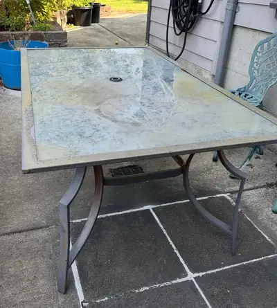 free patio table, View more