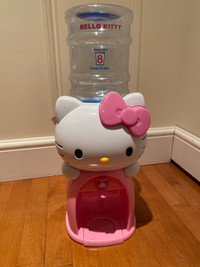 Distributeur à eau Hello Kitty