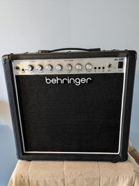Behringer Amp