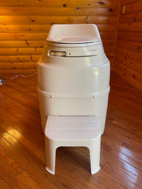 Composting toilet - brand new, never used