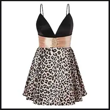 Belle robe de soirée. Marque Elisabetta Franchi. taille 6, View more