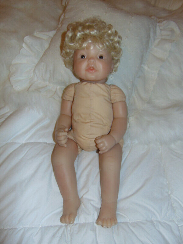 Newborn Baby Doll Mary in Hobbies & Crafts in Mississauga / Peel Region - Image 2