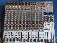 Analog Mixing Board and Preamp Behringer Xenyx 2222fx
