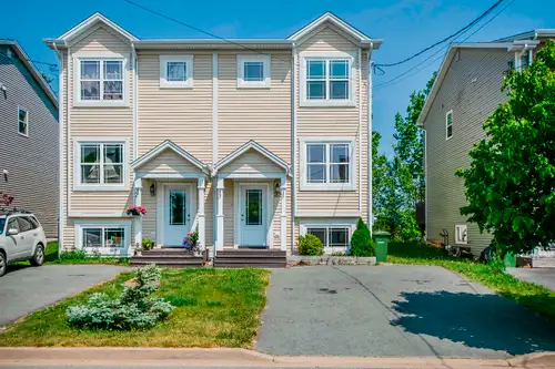 This 4-bedroom semi-detached home in Halifax is ideally located close to parks, walking trails,resta...